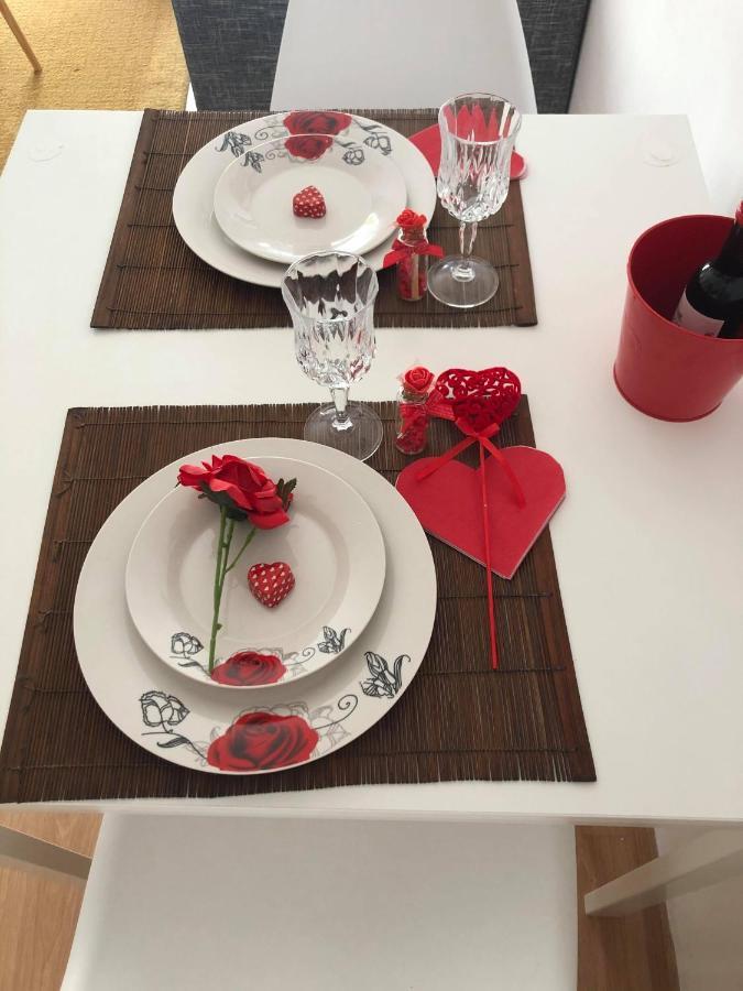 Cozy Holiday Apartment In Larnaca Near Foinikoudes Bagian luar foto