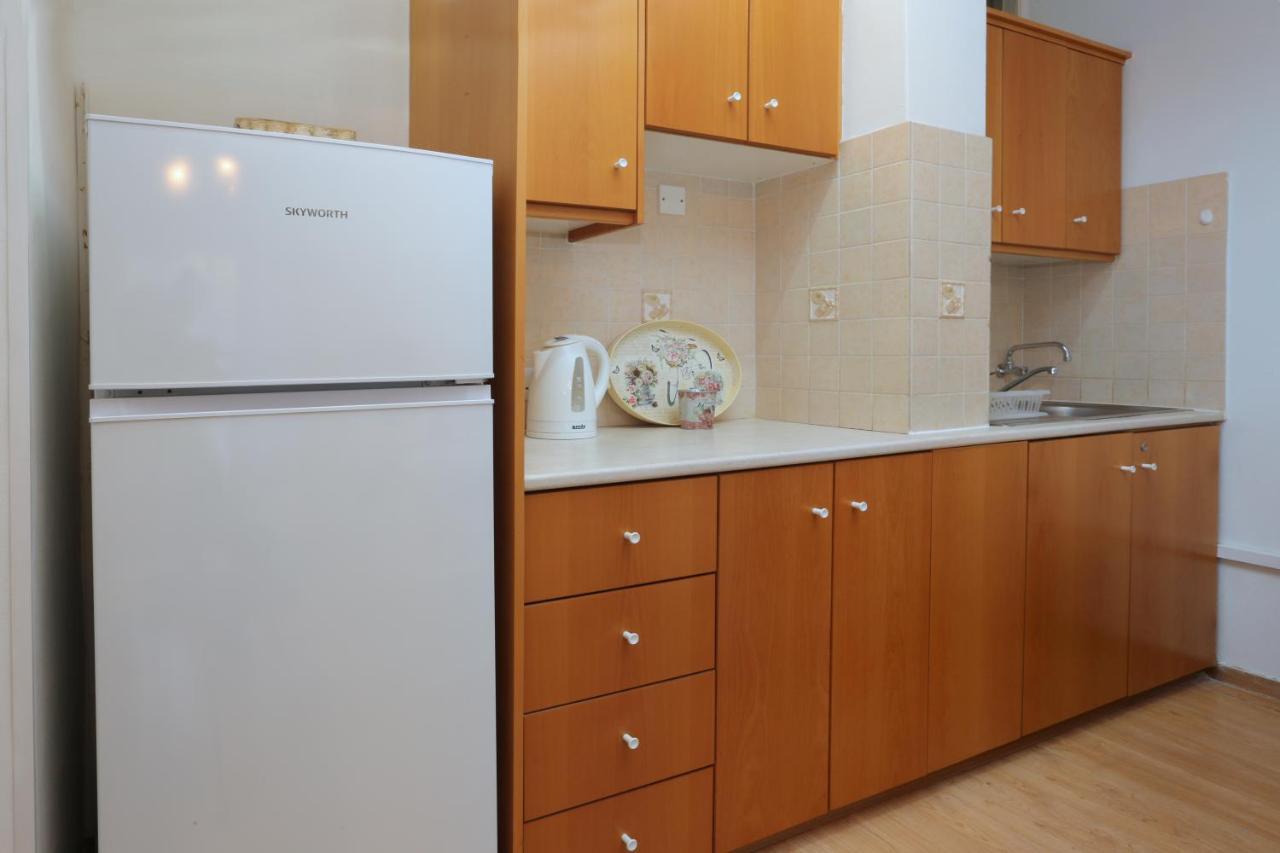 Cozy Holiday Apartment In Larnaca Near Foinikoudes Bagian luar foto