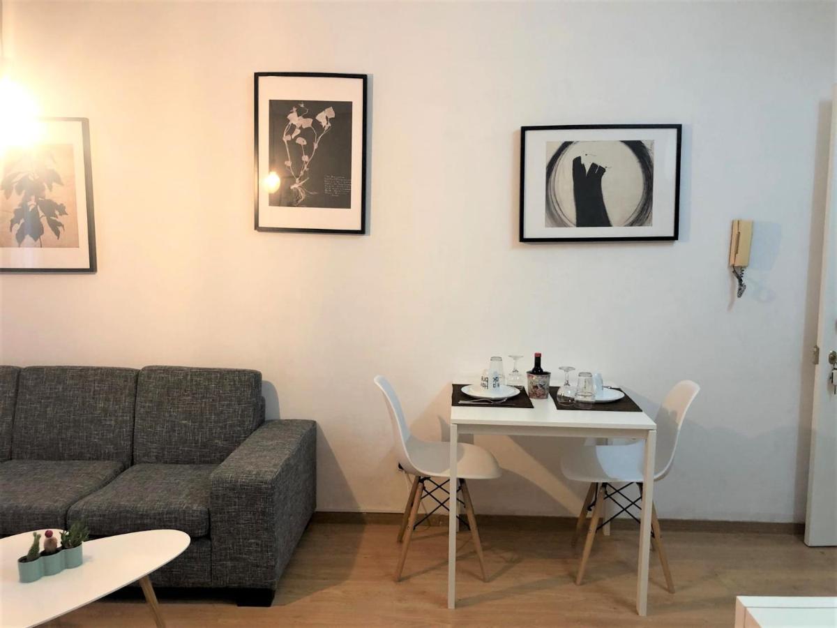 Cozy Holiday Apartment In Larnaca Near Foinikoudes Bagian luar foto